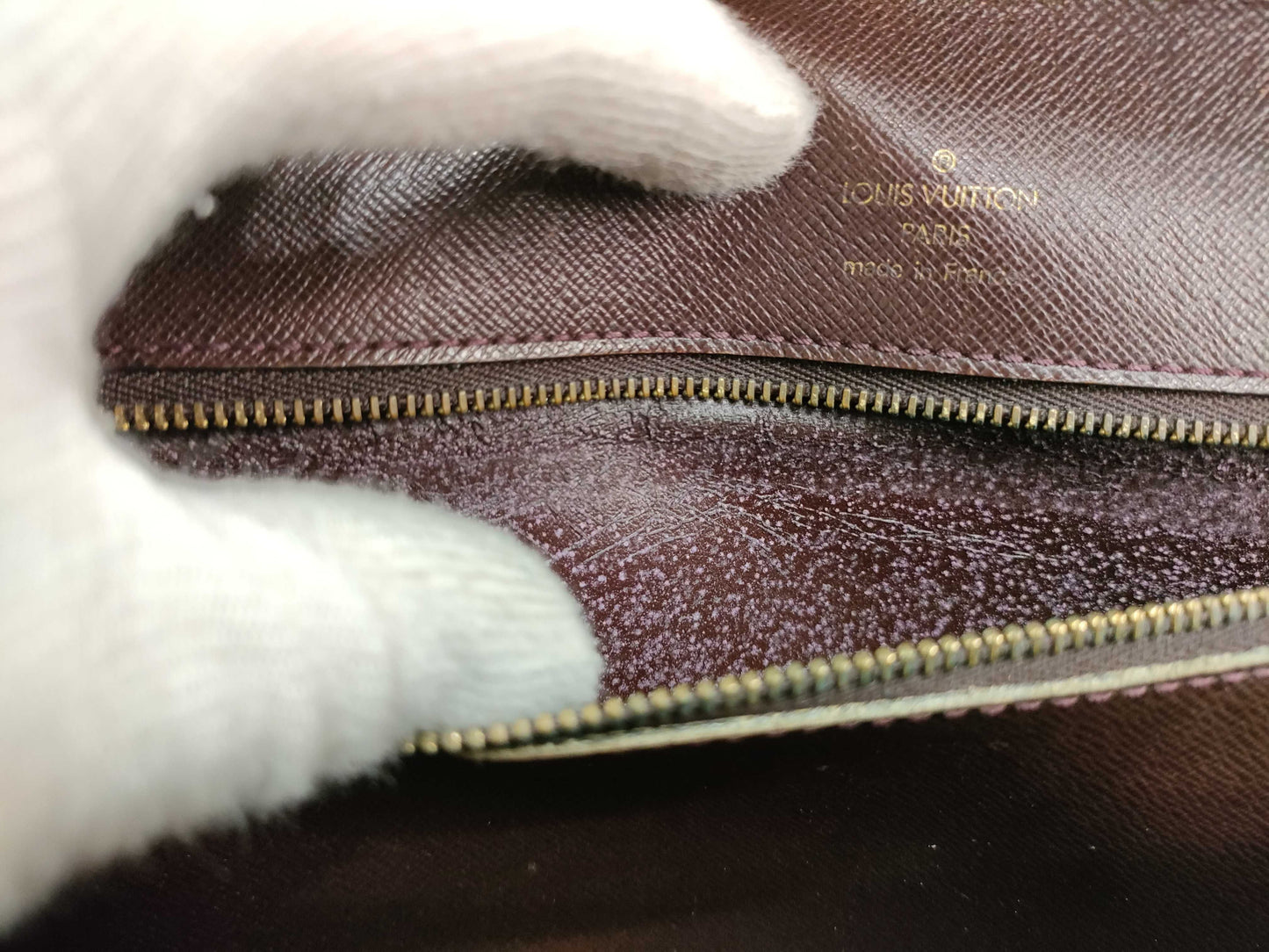 LOUIS VUITTON Taiga Clado M30196 Acajou Second Bag with Dust Bag