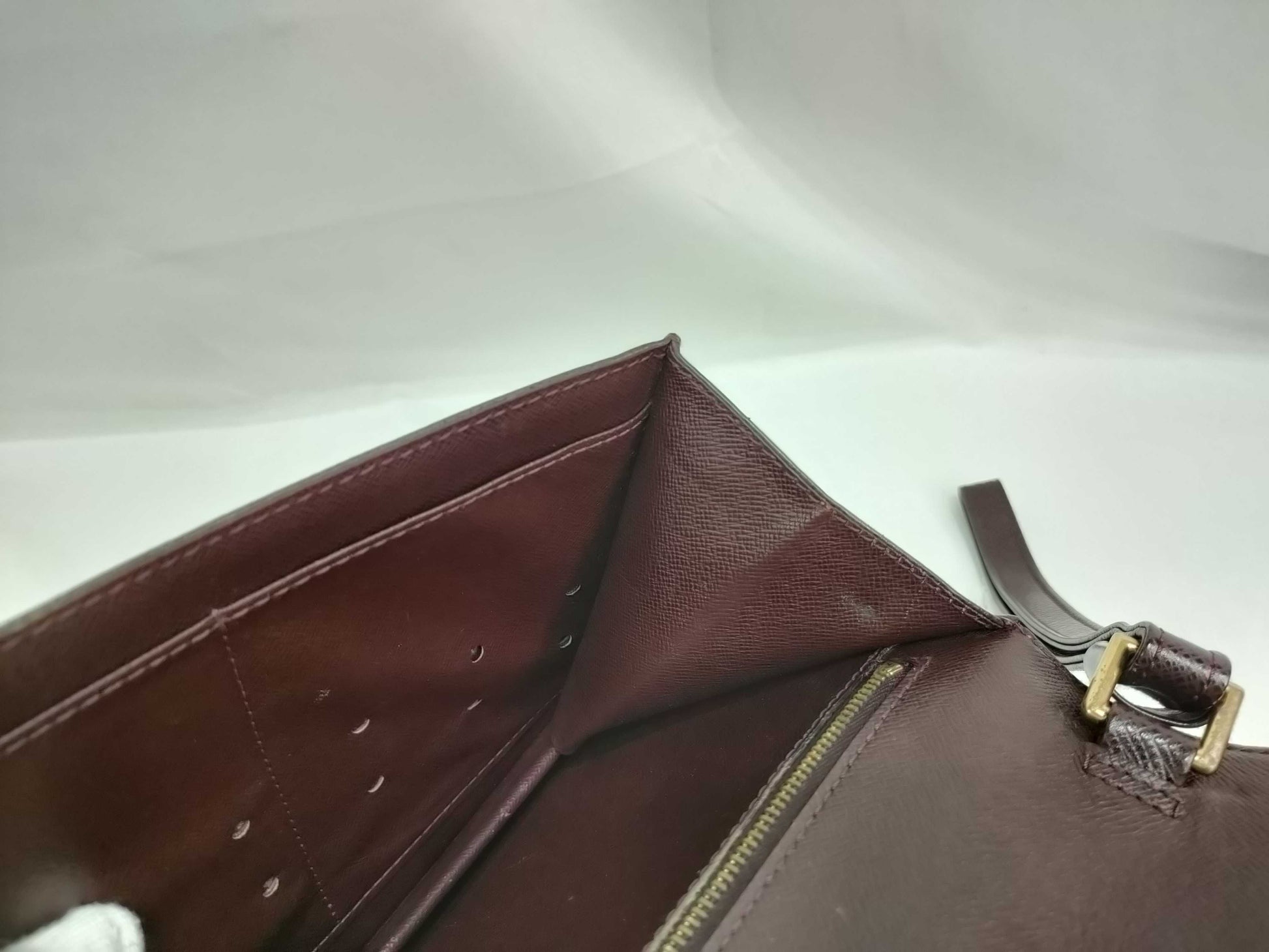 LOUIS VUITTON Taiga Clado M30196 Acajou Second Bag with Dust Bag