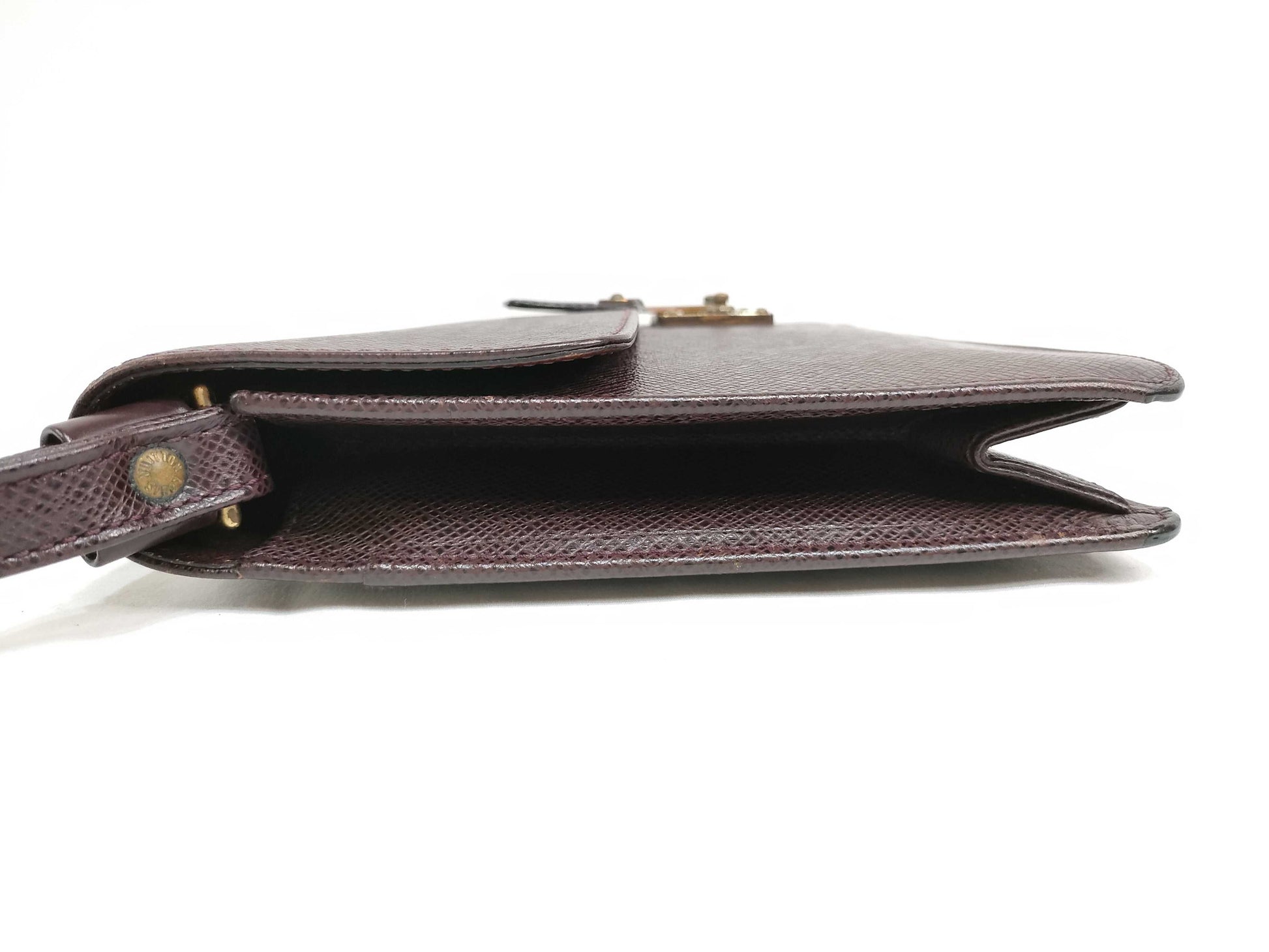 LOUIS VUITTON Taiga Clado M30196 Acajou Second Bag with Dust Bag