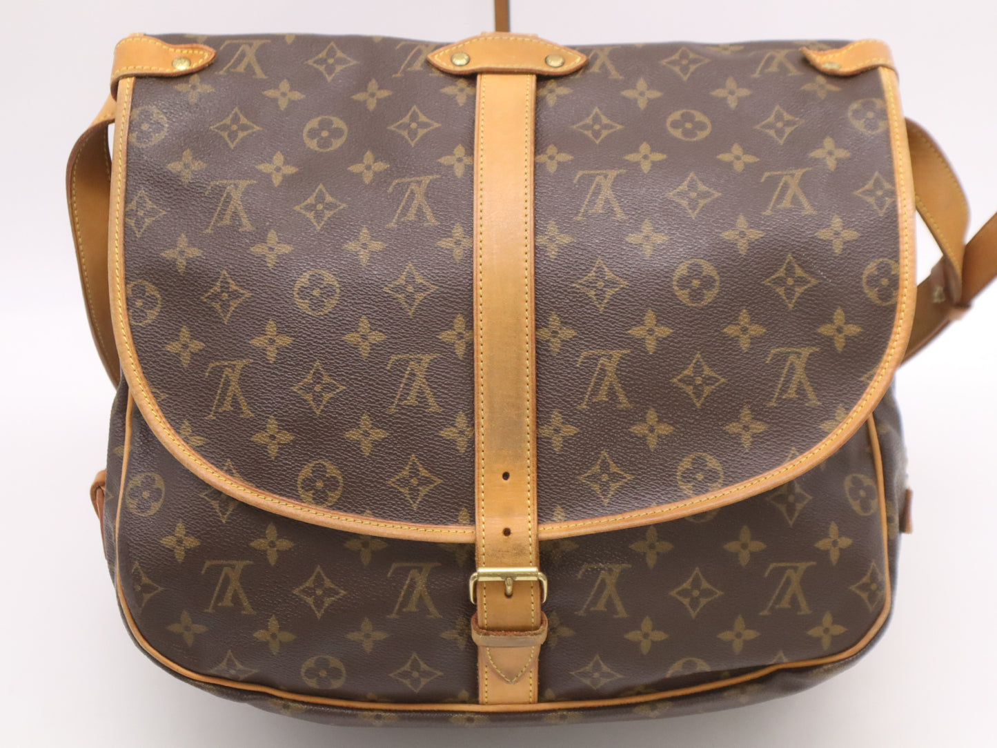 LOUIS VUITTON M42254 Monogram Saumur 35 Shoulder Bag