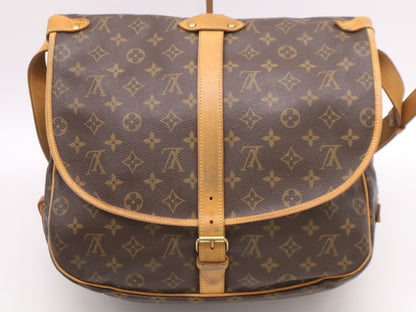 LOUIS VUITTON M42254 Monogram Saumur 35 Shoulder Bag