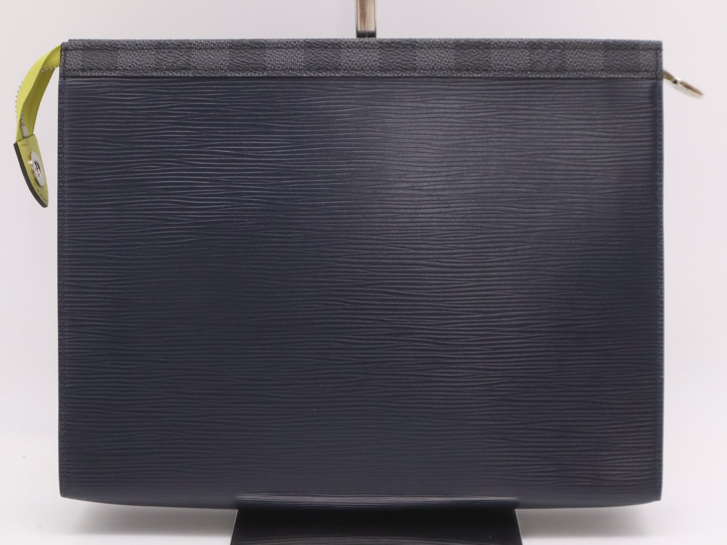 LOUIS VUITTON M67899 Epi Pochette Voyage Second Bag