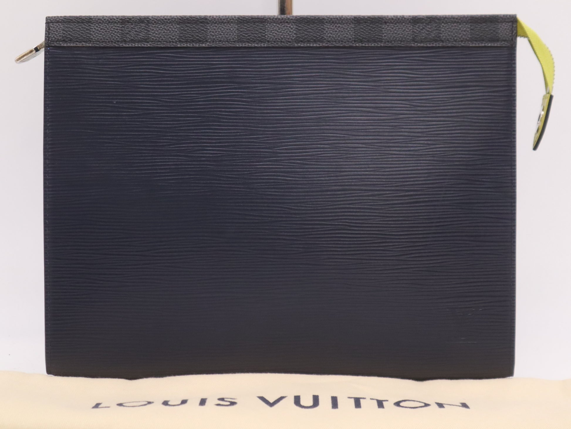 LOUIS VUITTON M67899 Epi Pochette Voyage Second Bag