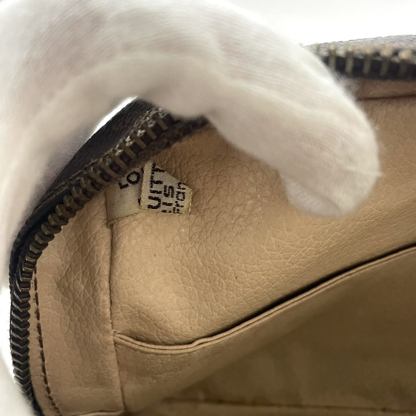 LOUIS VUITTON True Toilet Second Bag