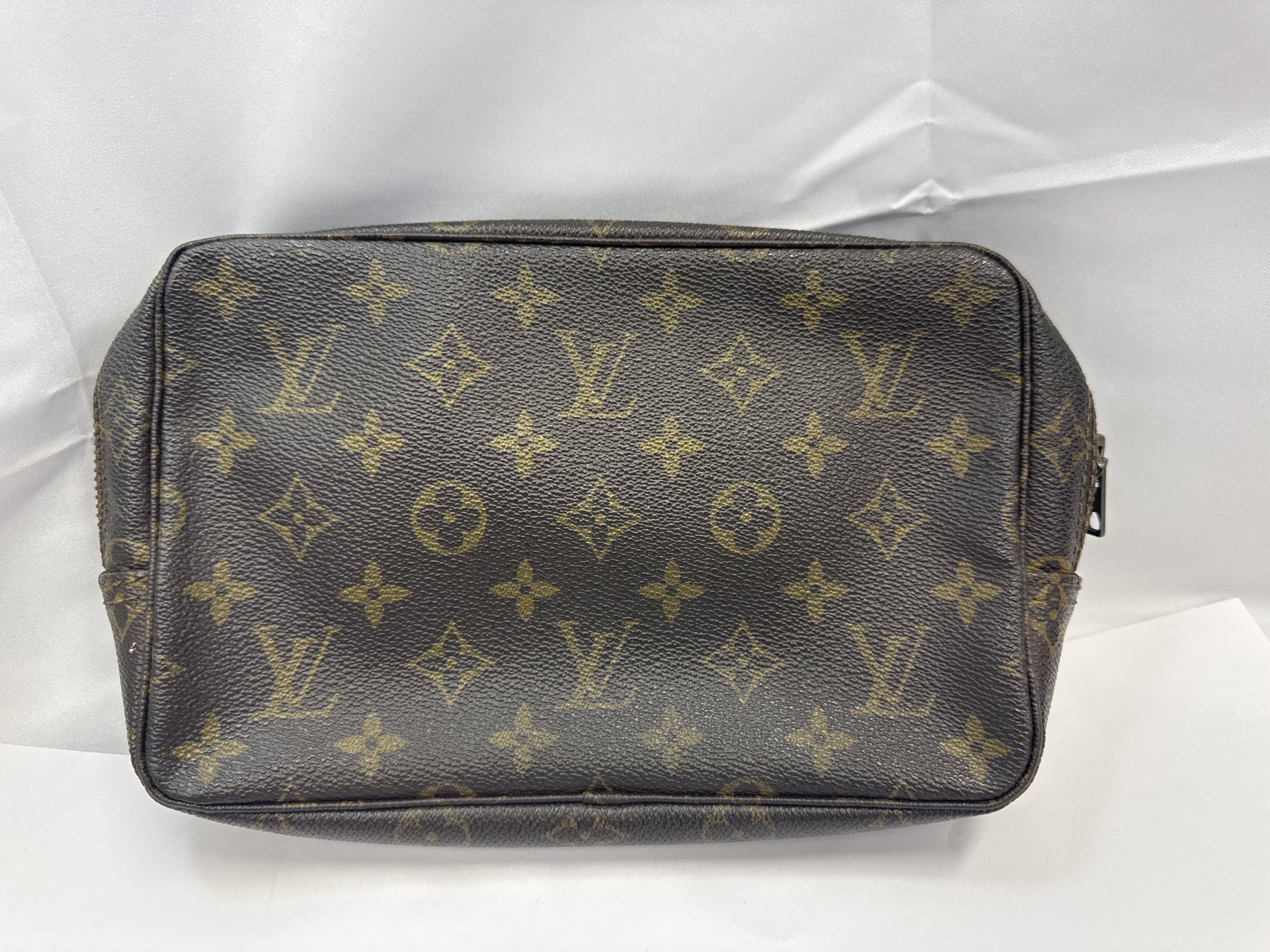 LOUIS VUITTON Truss Toilette 23 Second Bag