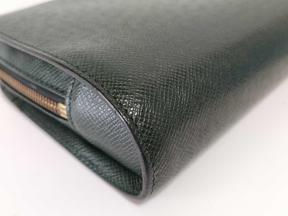 LOUIS VUITTON Taiga Baikal Clutch Bag Second Bag