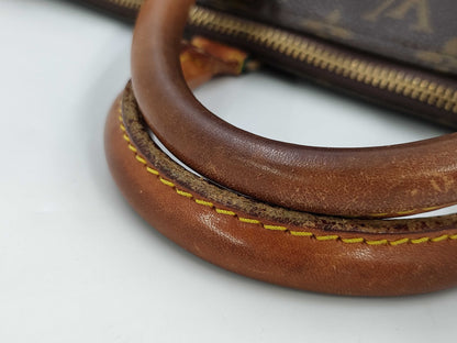 LOUIS VUITTON LV Monogram Speedy 40 Bag