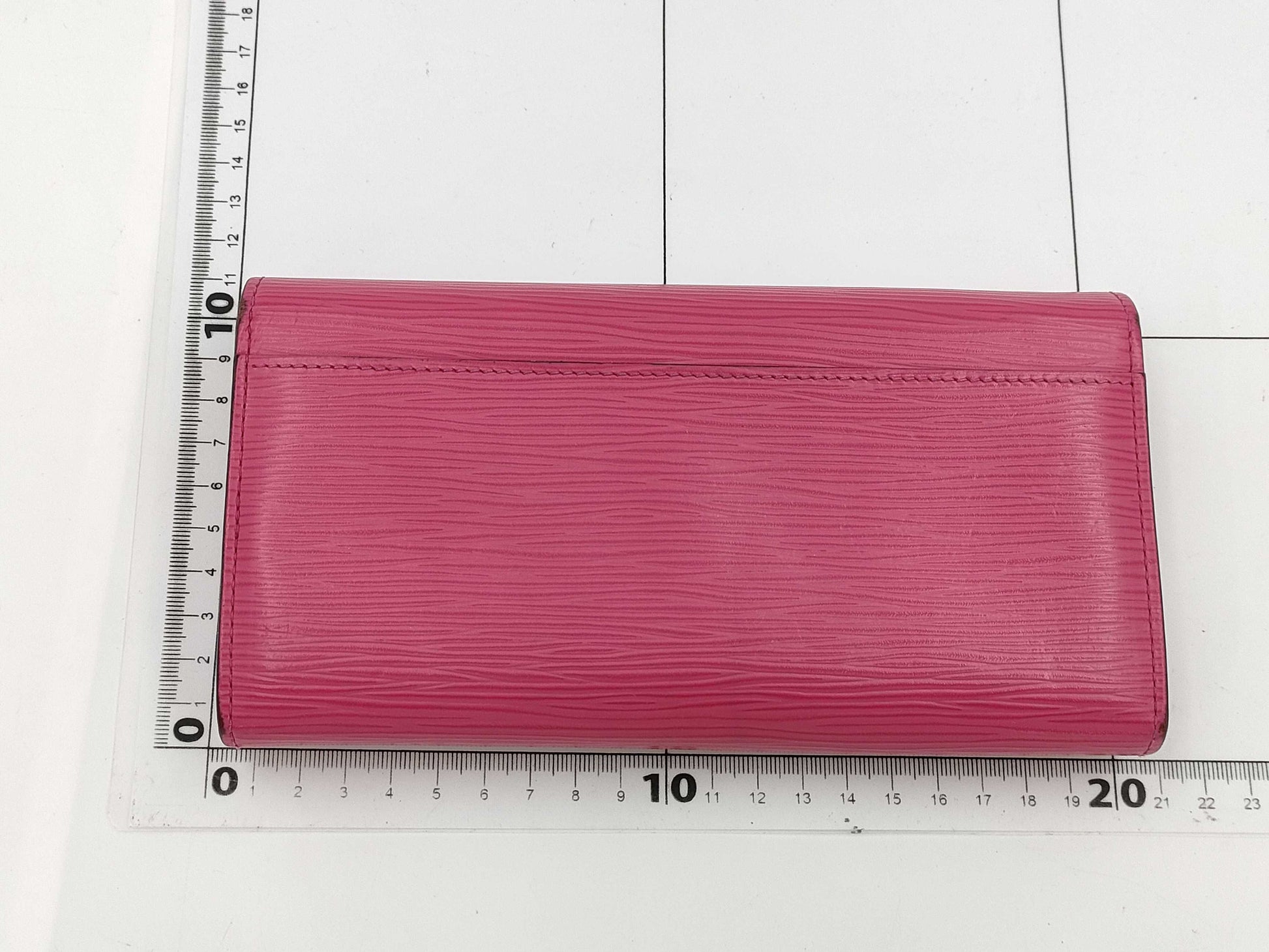 LOUIS VUITTON Louis Vuitton Epi Porte-Feuille Sara Wallet