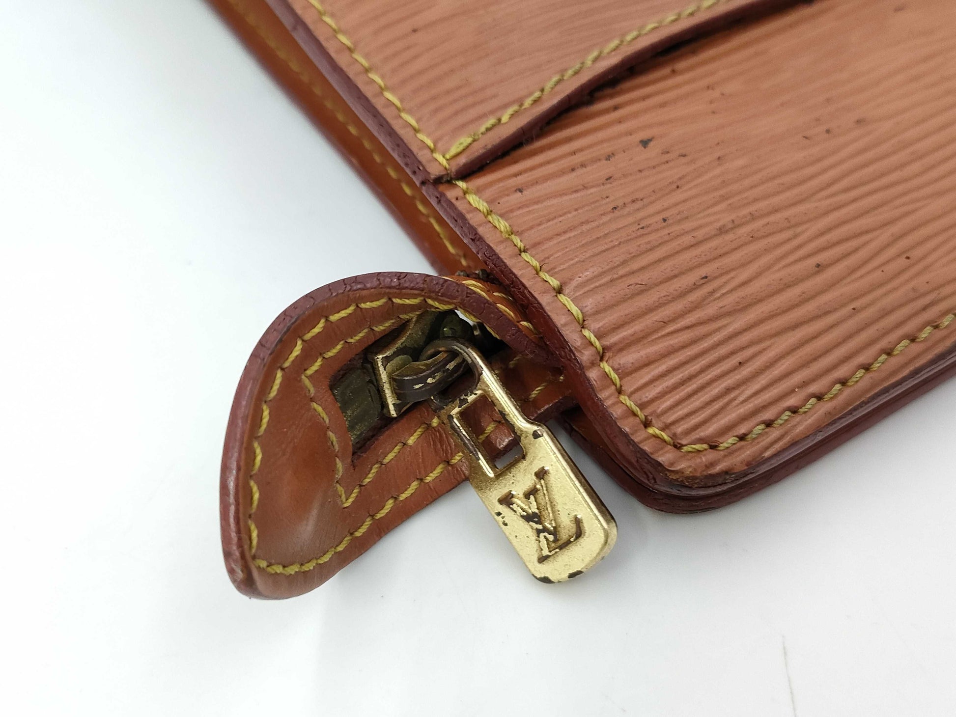 LOUIS VUITTON Epi Clutch Bag/Second Bag