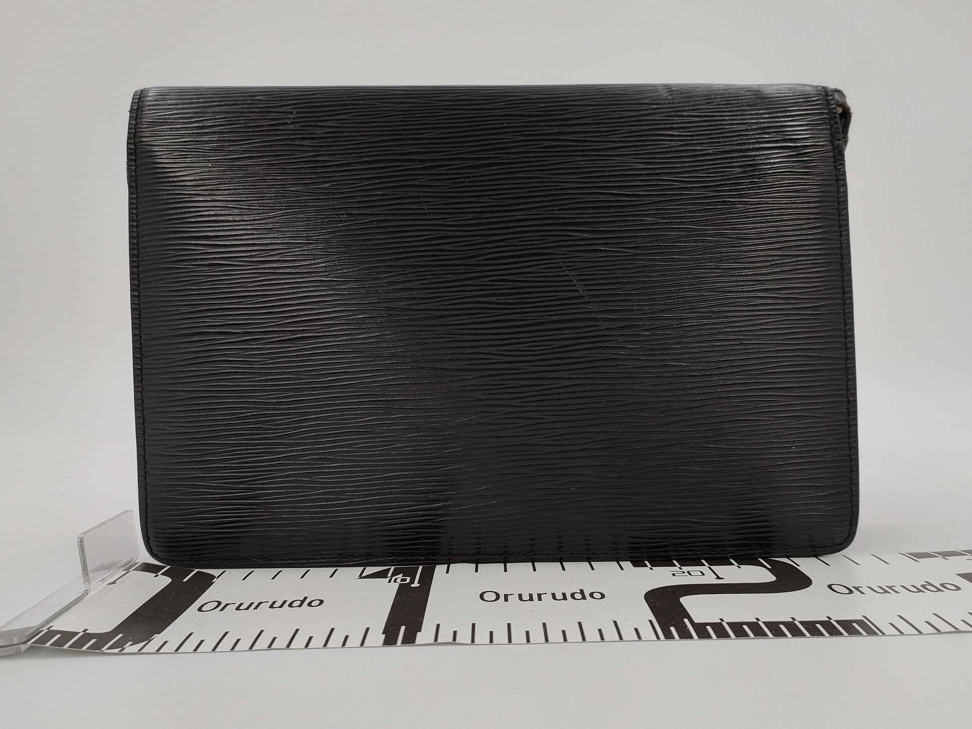 LOUIS VUITTON Epi Leather Pochette Serie Dragonne M52612 VI0999 Second Bag