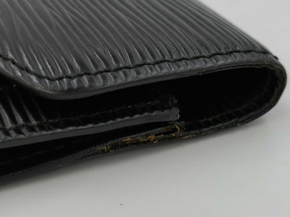 LOUIS VUITTON Epi Leather Pochette Serie Dragonne M52612 VI0999 Second Bag