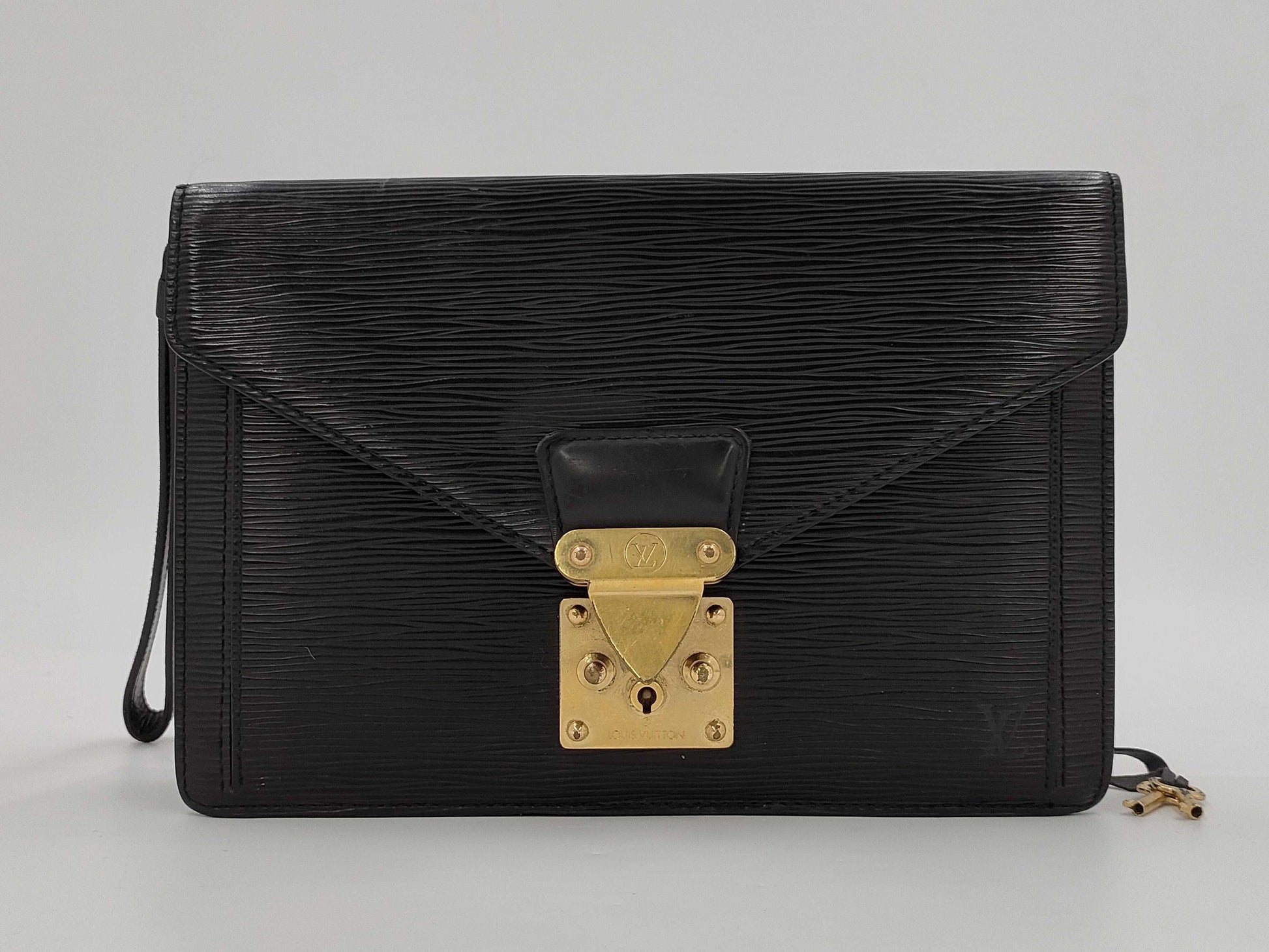 LOUIS VUITTON Epi Leather Pochette Serie Dragonne M52612 VI0999 Second Bag
