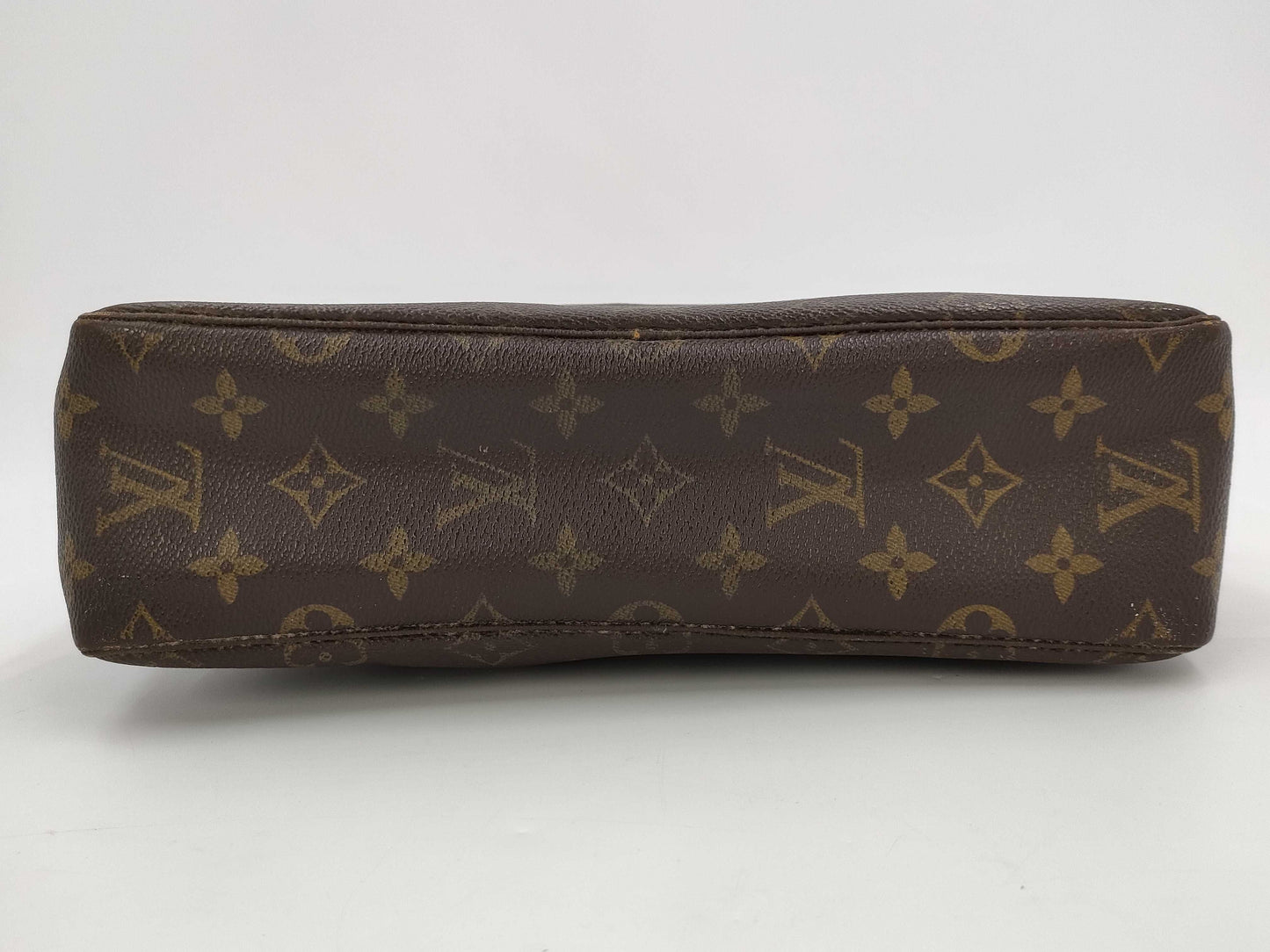 LOUIS VUITTON Monogram True Toilet 28 M47522 842 Second Bag
