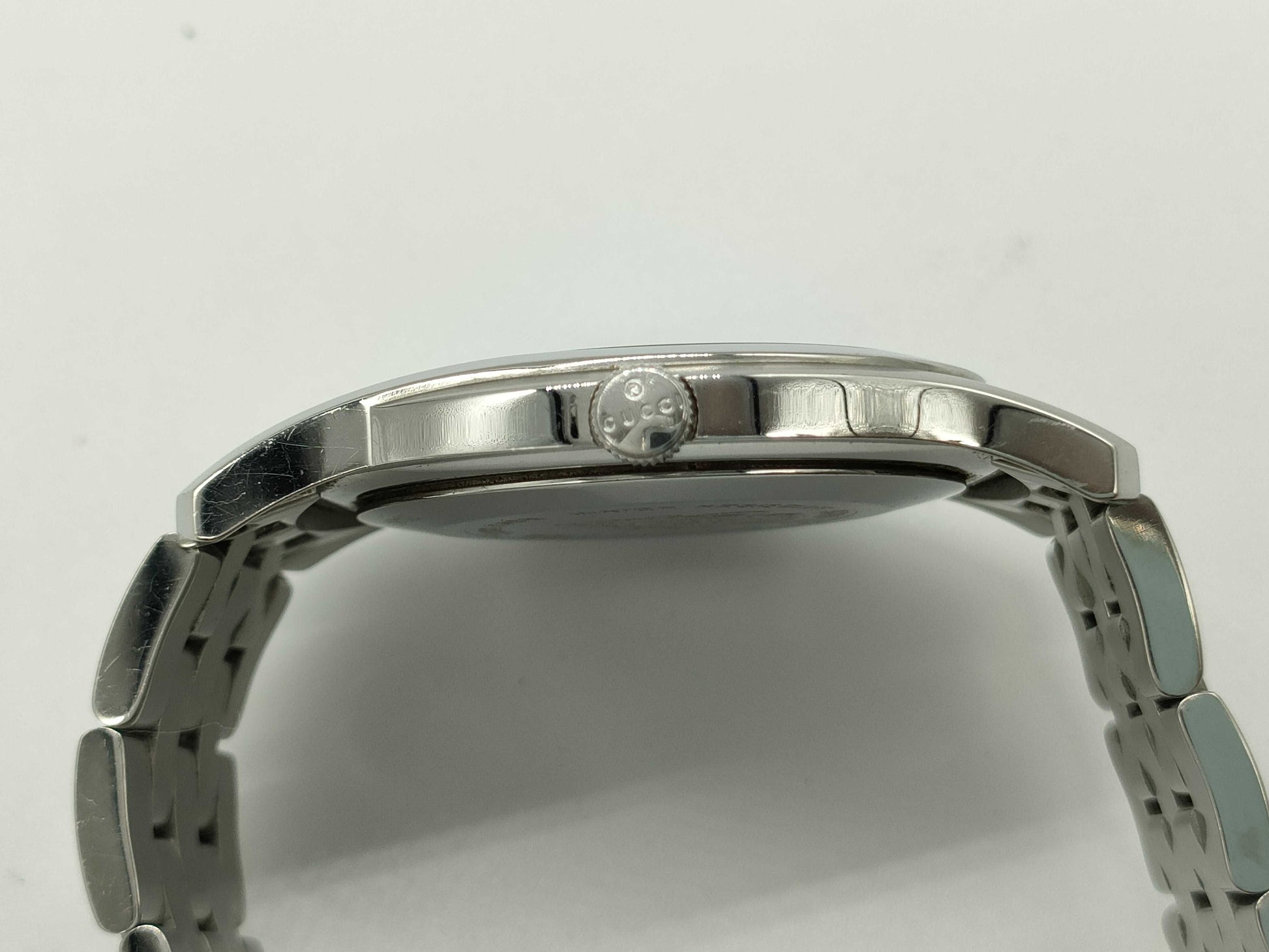 GUCCI 5500XL 13048045 Quartz Men's Watch
