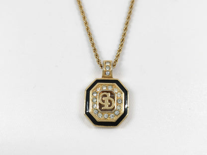 Dior necklace