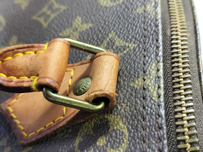 LOUIS VUITTON Louis Vuitton Speedy 30 Handbag