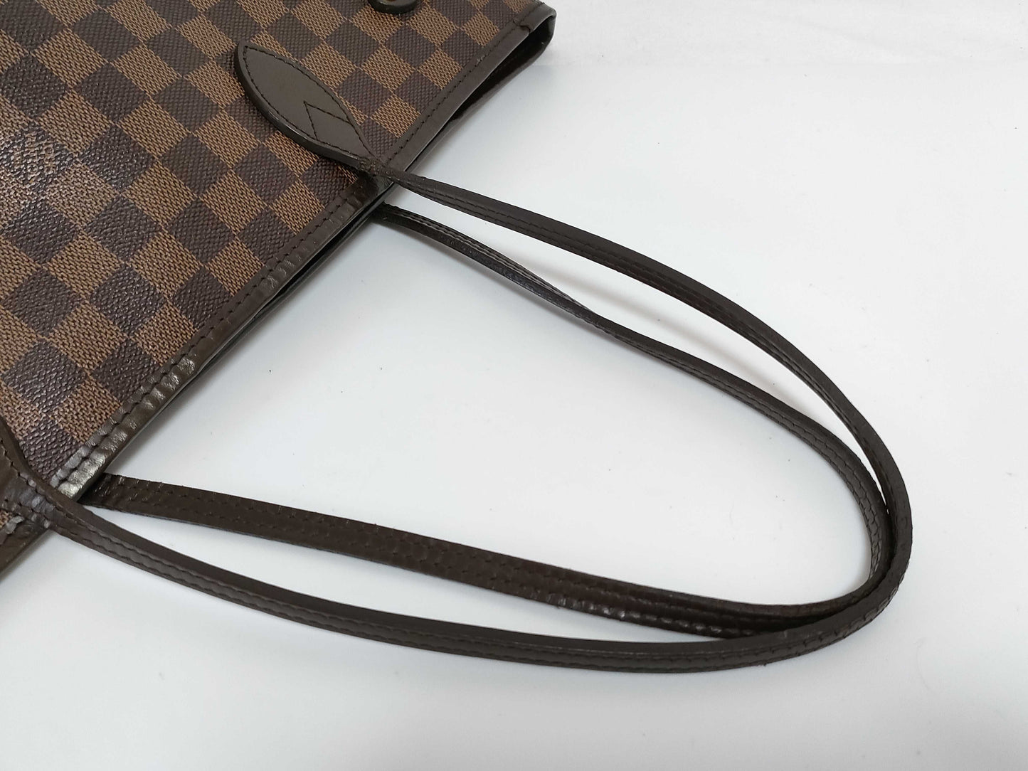 LOUIS VUITTON LV Neverfull Tote Bag