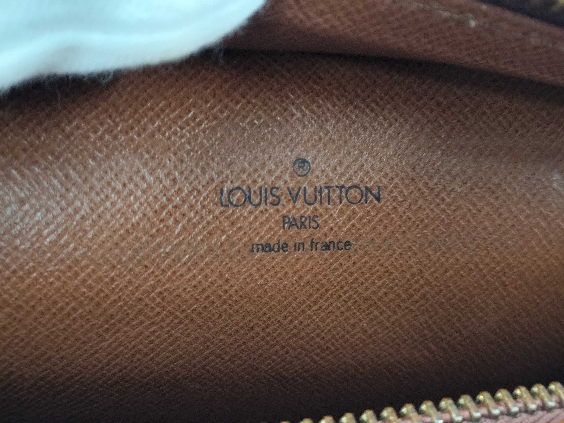 LOUIS VUITTON Monogram LV bag x 1 Second bag