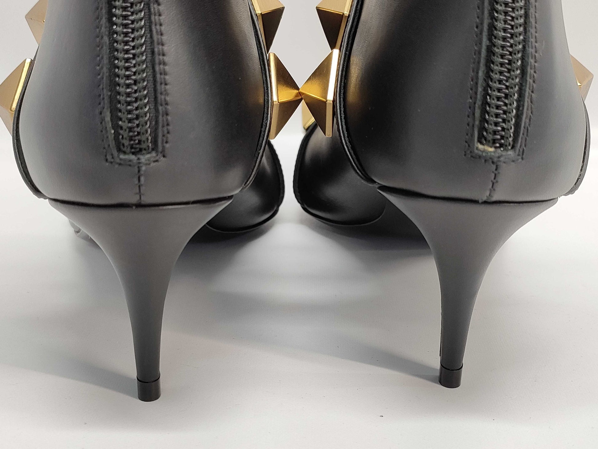 VALENTINO Roman Stud Short Boots Size 35 1/2 Other Shoes