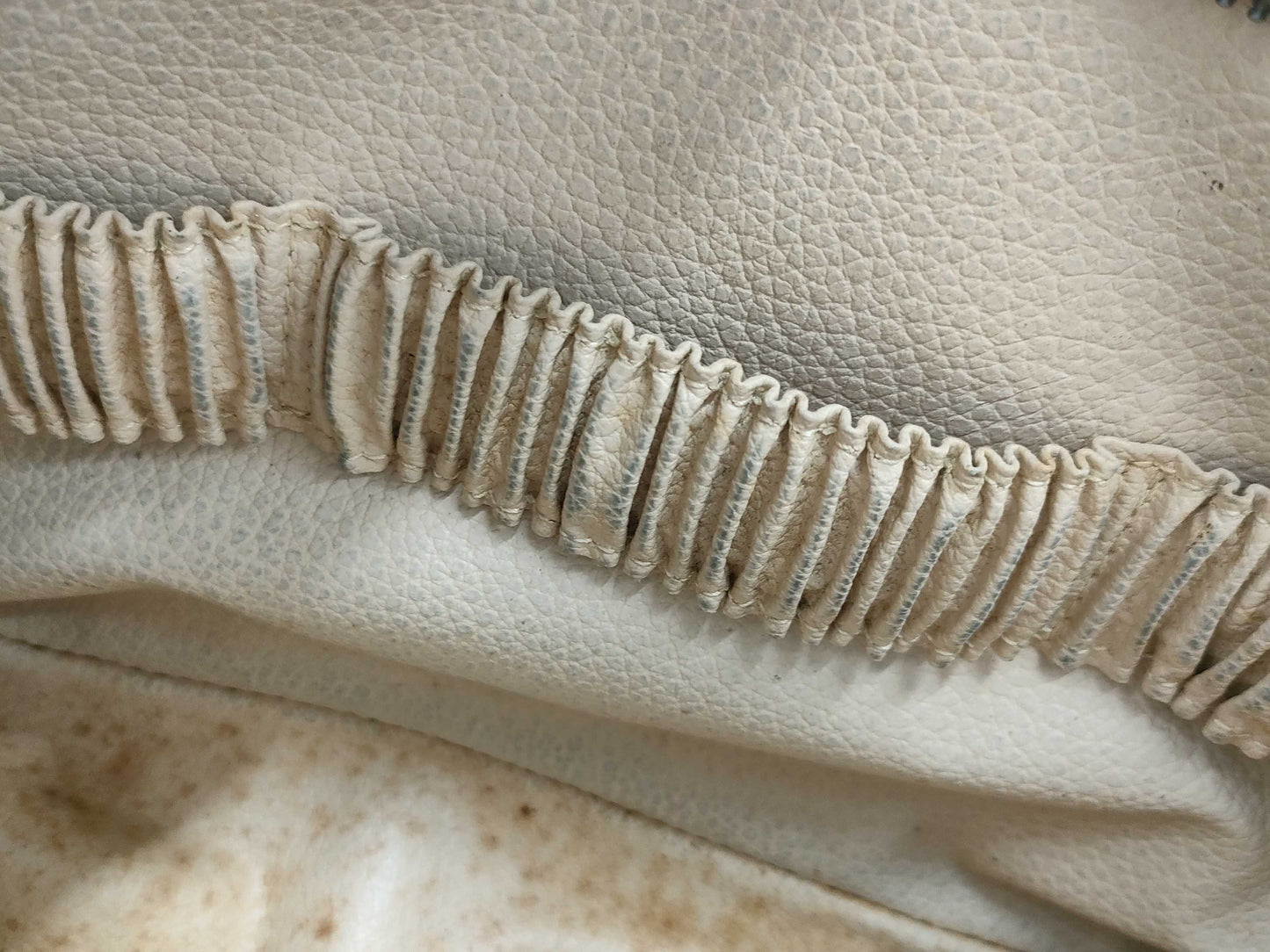 LOUIS VUITTON Louis Vuitton bag second bag
