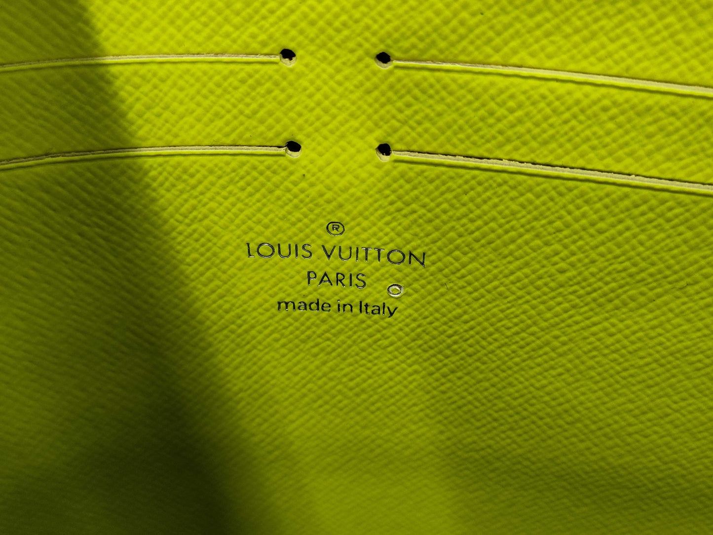 LOUIS VUITTON Pochette Voyage Second Bag