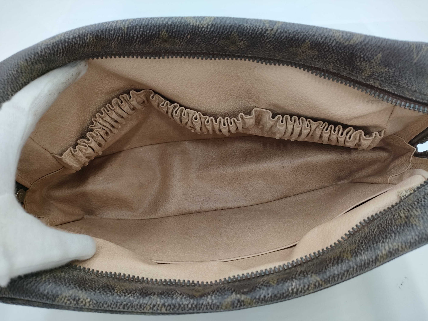 LOUIS VUITTON Louis Vuitton Pouch Second Bag