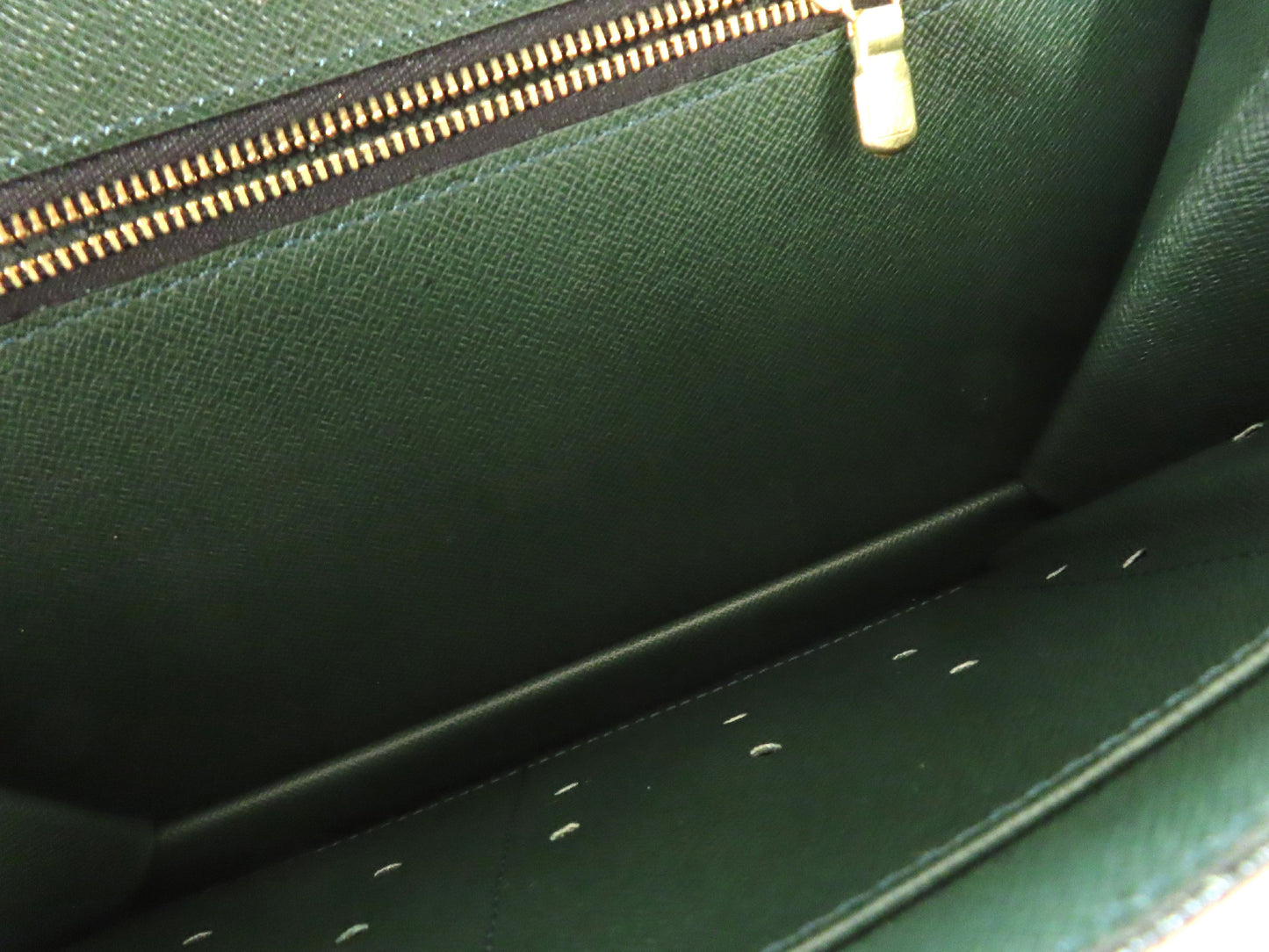 LOUIS VUITTON Taiga Louis Vuitton Taiga Second Bag Clutch Second Bag