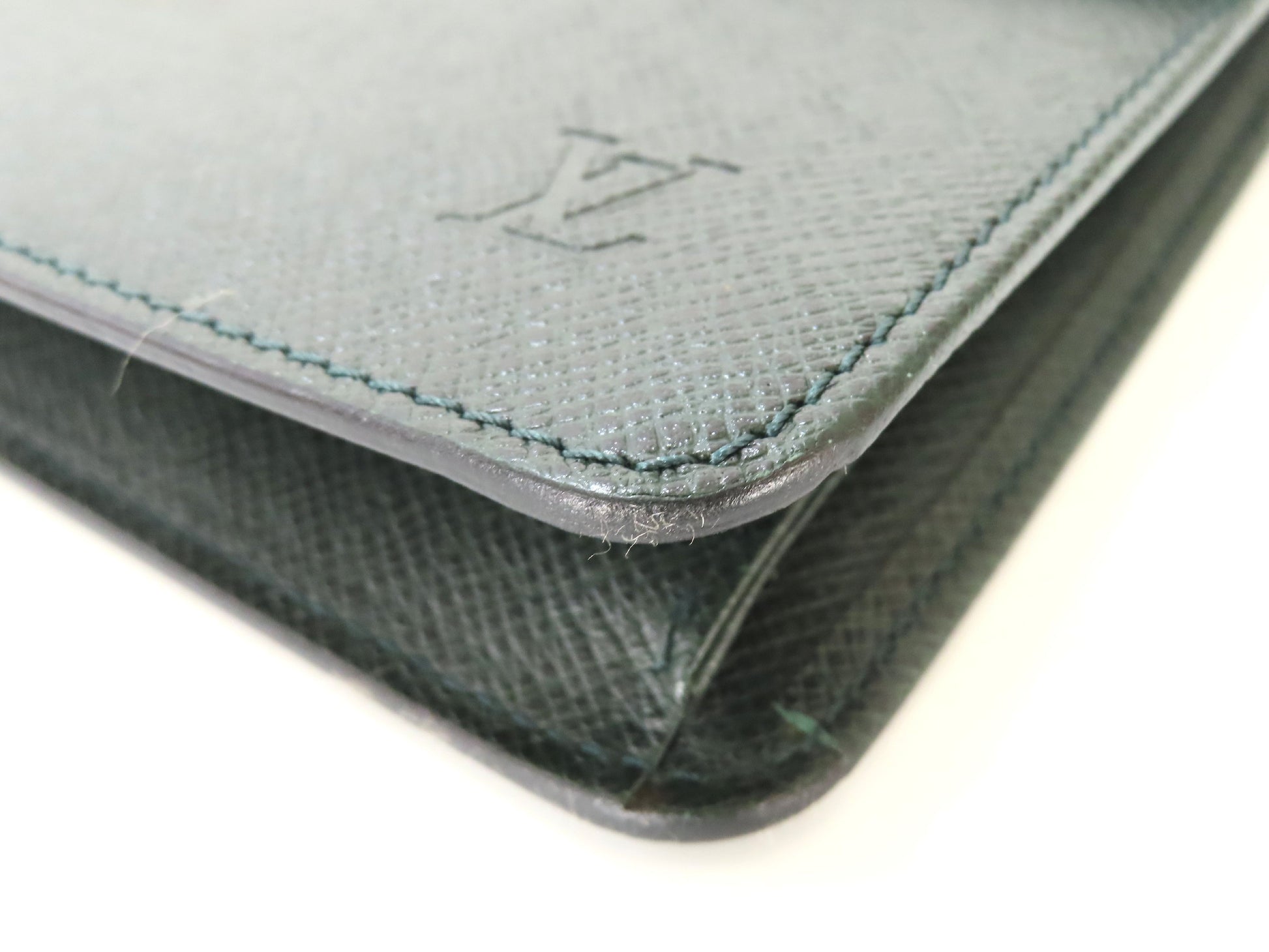 LOUIS VUITTON Taiga Louis Vuitton Taiga Second Bag Clutch Second Bag