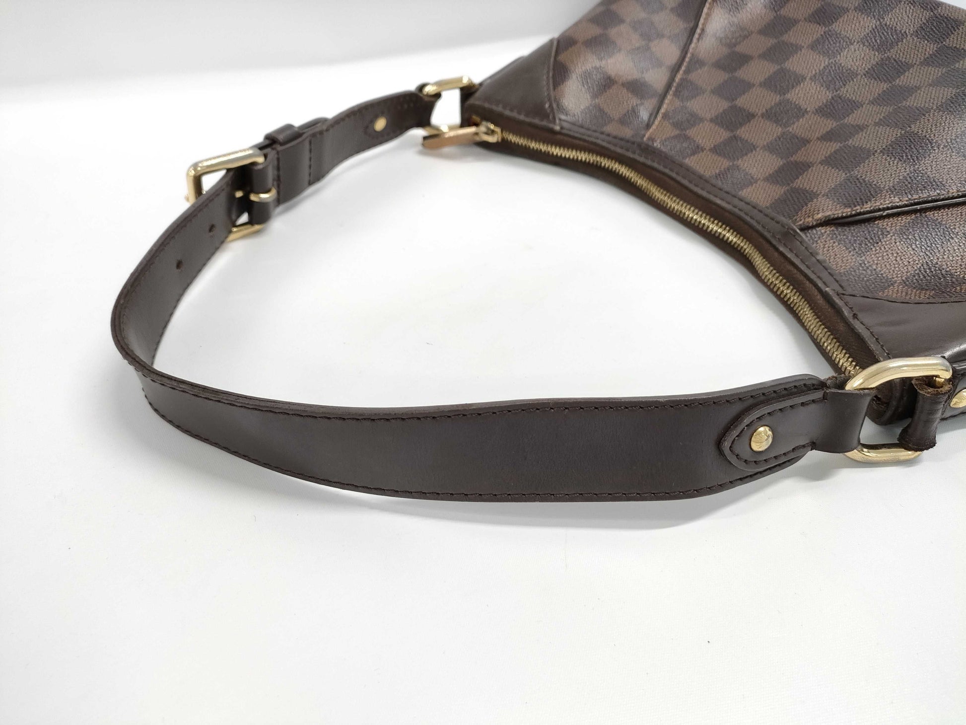 LOUIS VUITTON Damier Thames One-Shoulder Bag