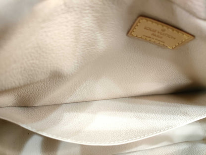 (10307_0042) LOUIS VUITTON Monogram True Towel M47522 MB0086 Second Bag