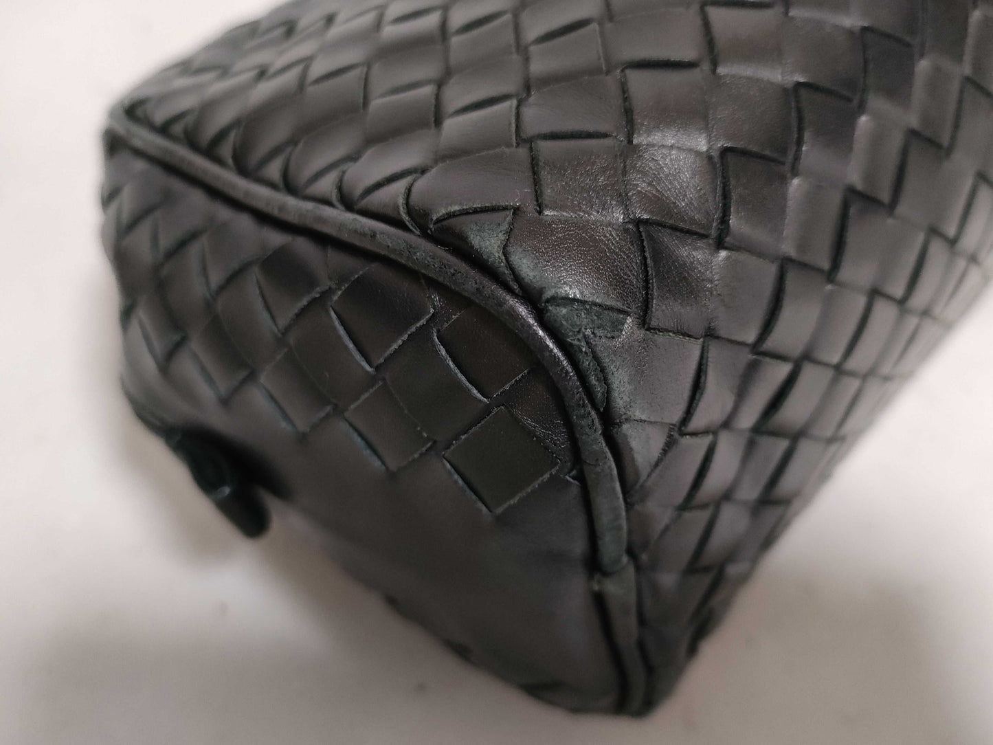 (10310_0400) BOTTEGA VENETA Intrecciato Leather Second Bag in Black