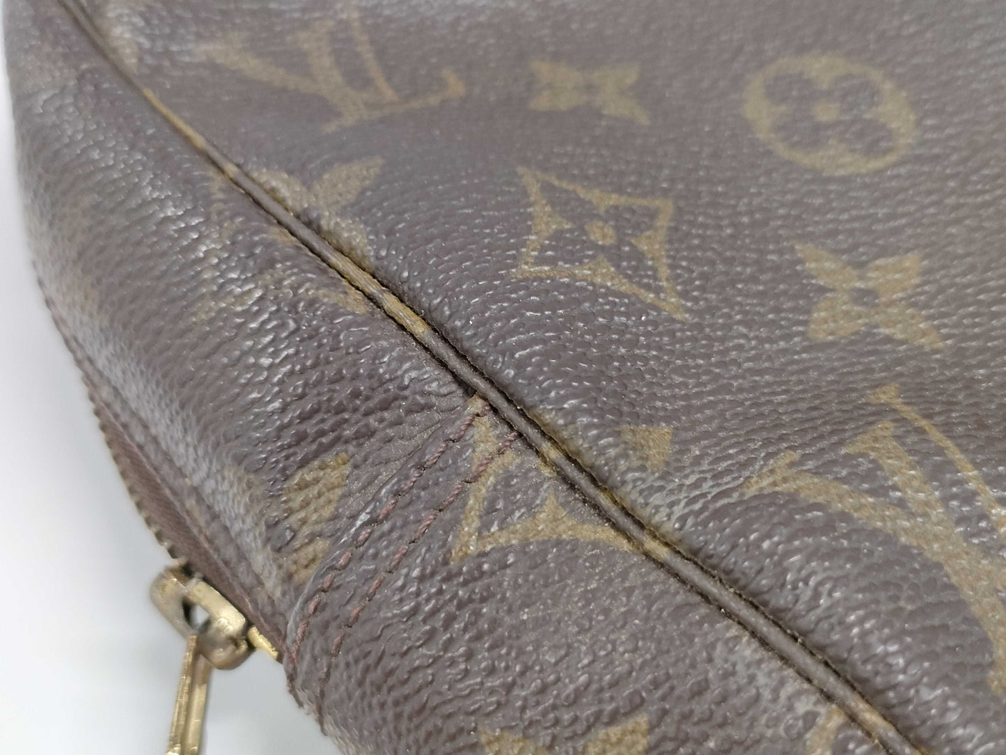 (10318_0176) CHANEL Louis Vuitton Monogram Pouch Second Bag