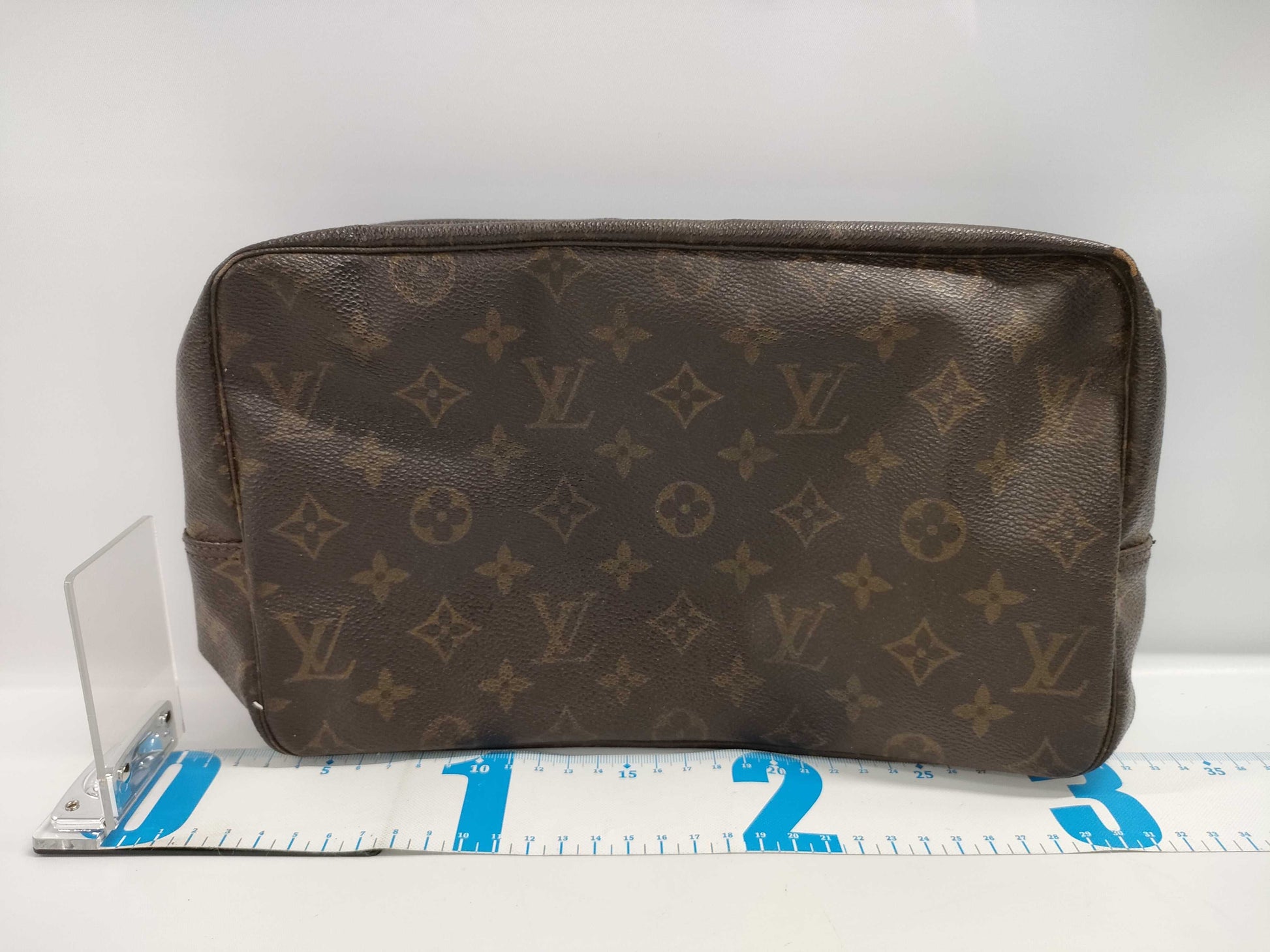 (10318_0176) CHANEL Louis Vuitton Monogram Pouch Second Bag