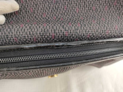(10310_0263) SAINT LAURENT Yves Saint Laurent Second Bag Logo Black Second Bag