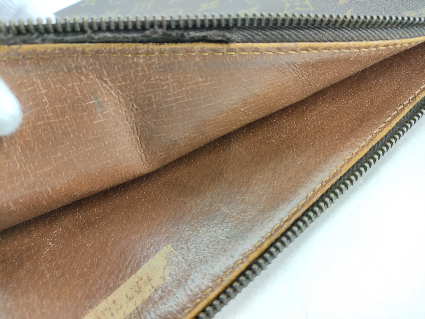 (10320_0156) LOUIS VUITTON Monogram Louis Vuitton Poche Document Monogram Second Bag