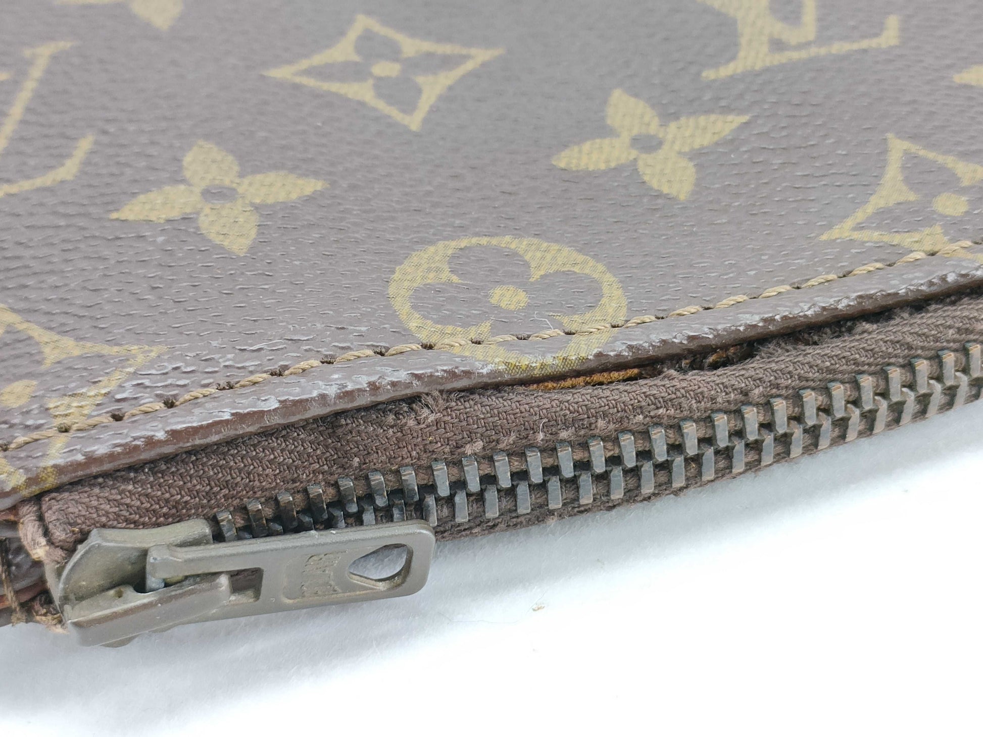 (10320_0156) LOUIS VUITTON Monogram Louis Vuitton Poche Document Monogram Second Bag