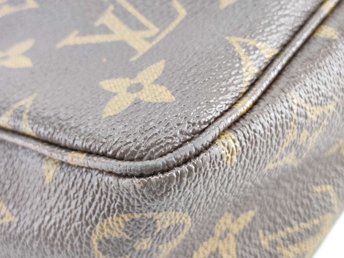 (10307_0101) LOUIS VUITTON Monogram Louis Vuitton True Toilet 23 Monogram Second Bag