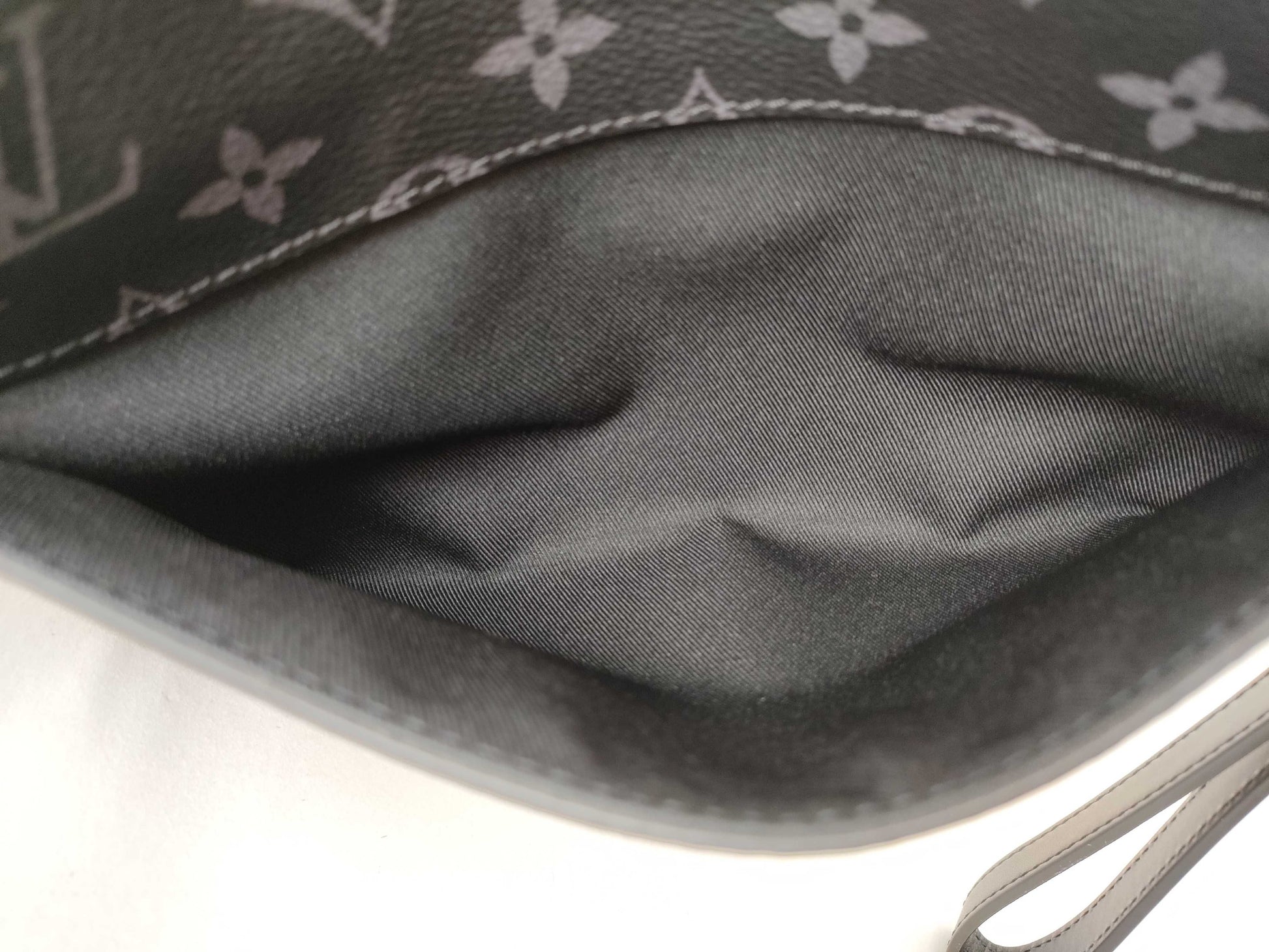 (10307_0014) LOUIS VUITTON M82076 Pochette Kasai Second Bag