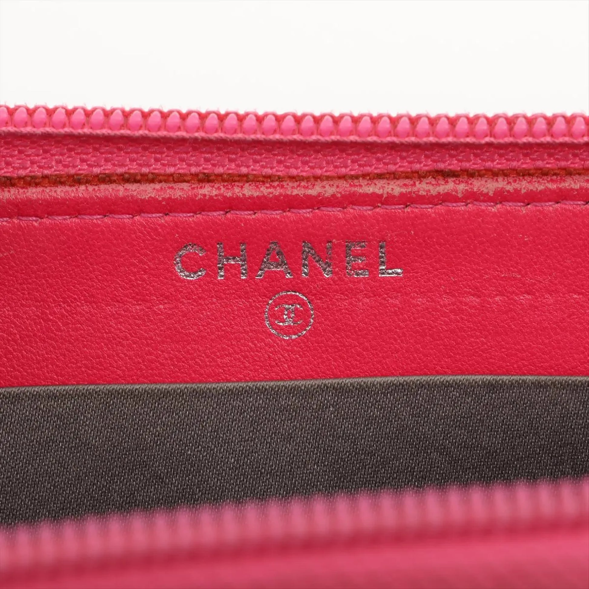 (10318_0280) CHANEL Icon Line Lambskin Round Zip Wallet, Seal No. 14, Second Bag