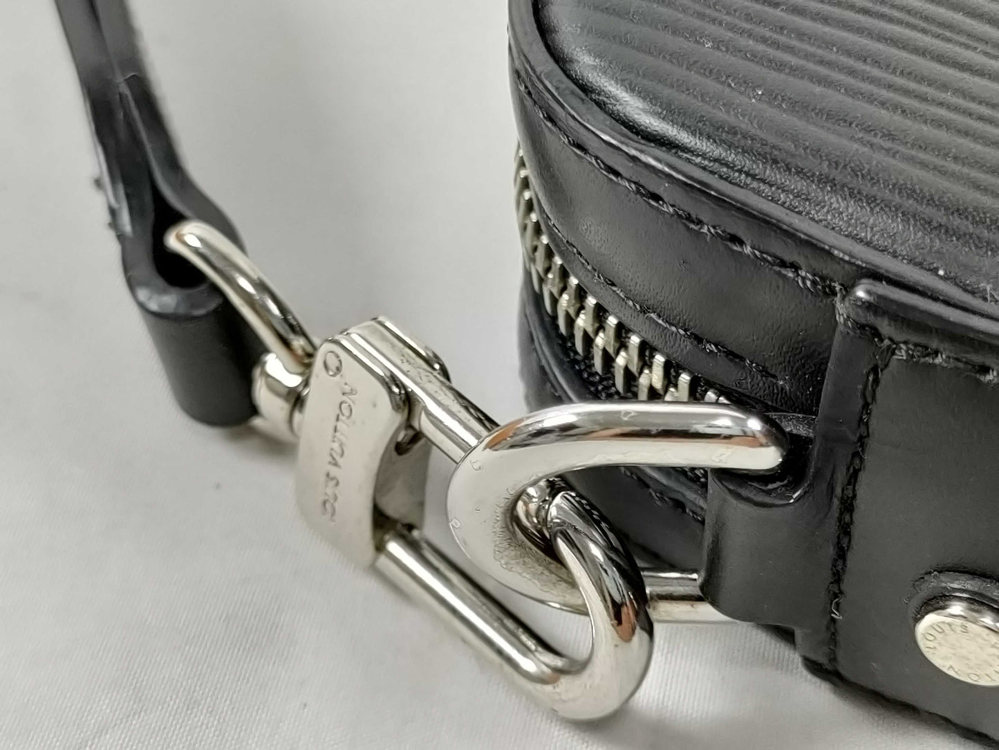 (10307_0093) LOUIS VUITTON Epi LV Epi Dandy Wallet M64000 CA3138 Second Bag