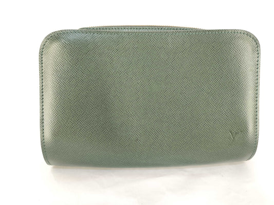 LOUIS VUITTON Taiga brand second bag