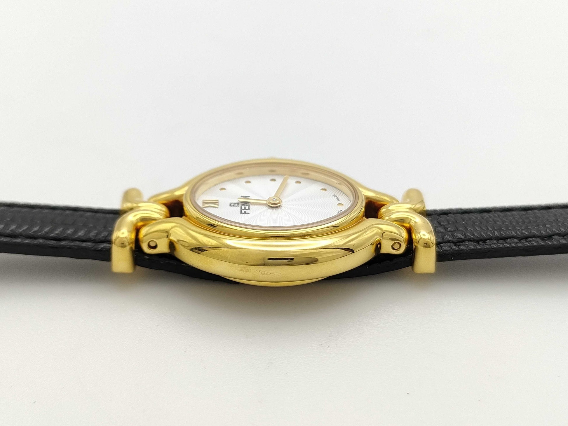 FENDI 640L 040-425 Quartz Women's Watch