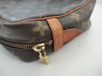(10313_0003) LOUIS VUITTON Monogram LV Compiègne 2-Piece Second Bag Set