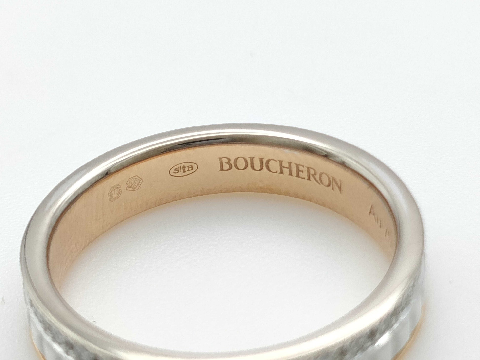 BOUCHERON Quatre #48 Ceramic Diamond Au750 2.3g Ring 