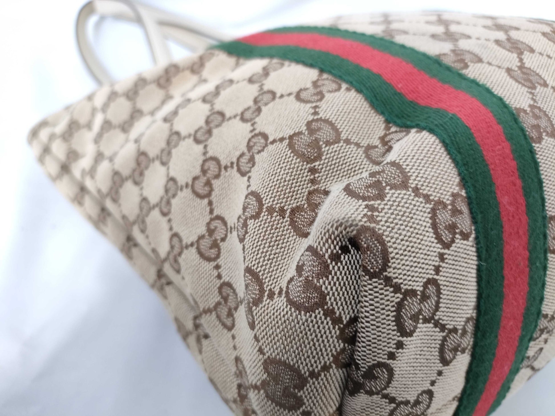 GUCCI GG Canvas Tote Bag