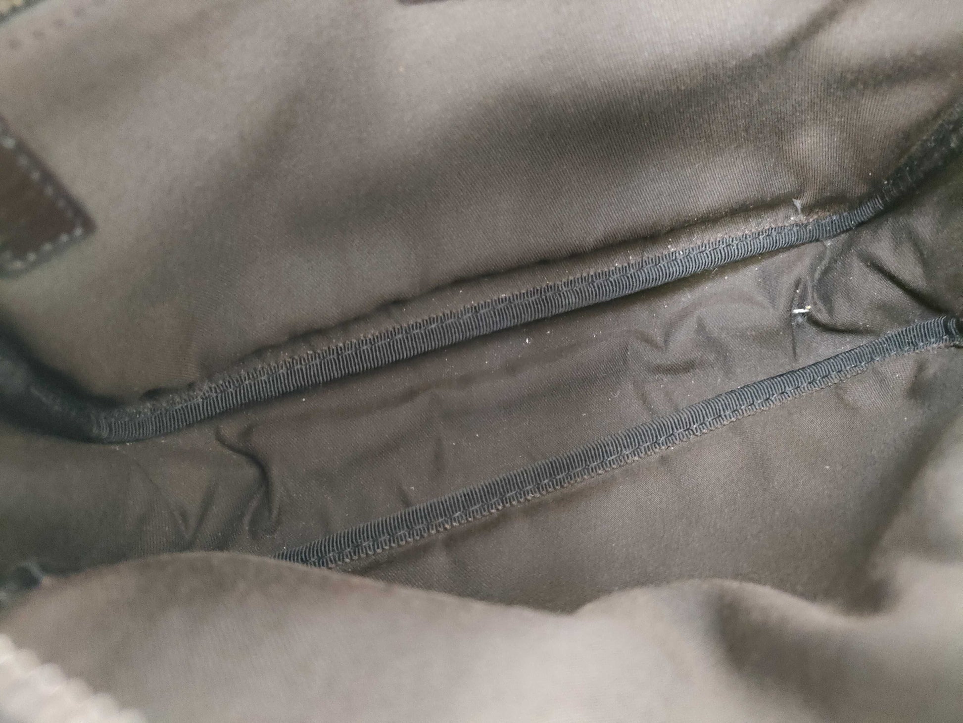 GUCCI GG Supreme Gucci Shoulder Bag Shoulder Bag