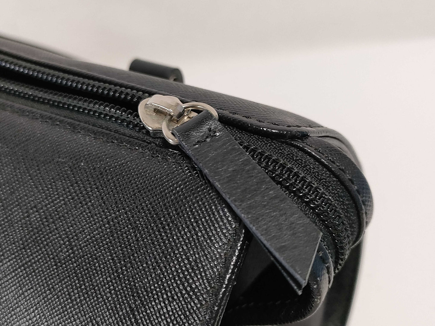 BURBERRY Black Handbag