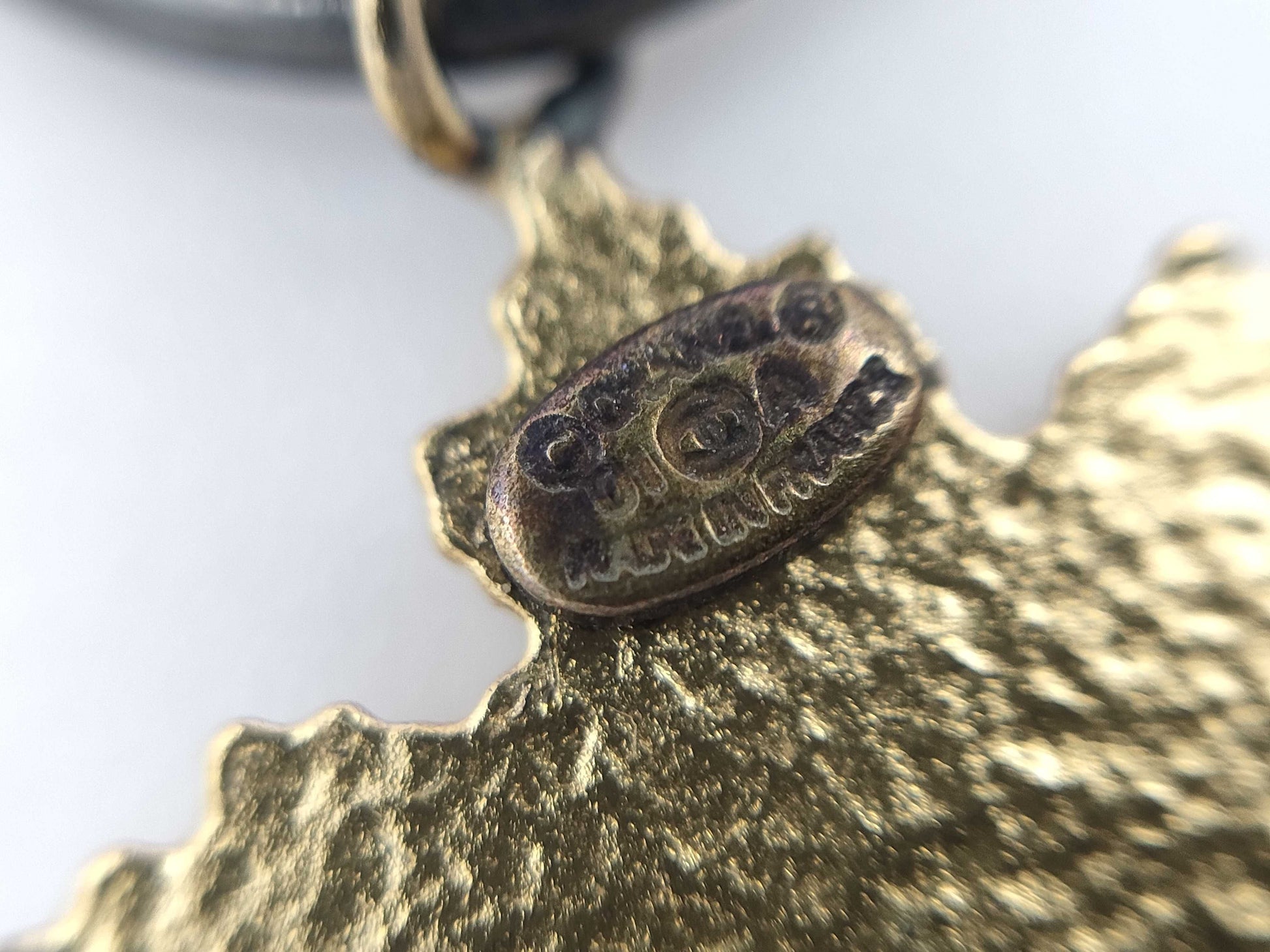 CHANEL Chanel engraved 01A earrings