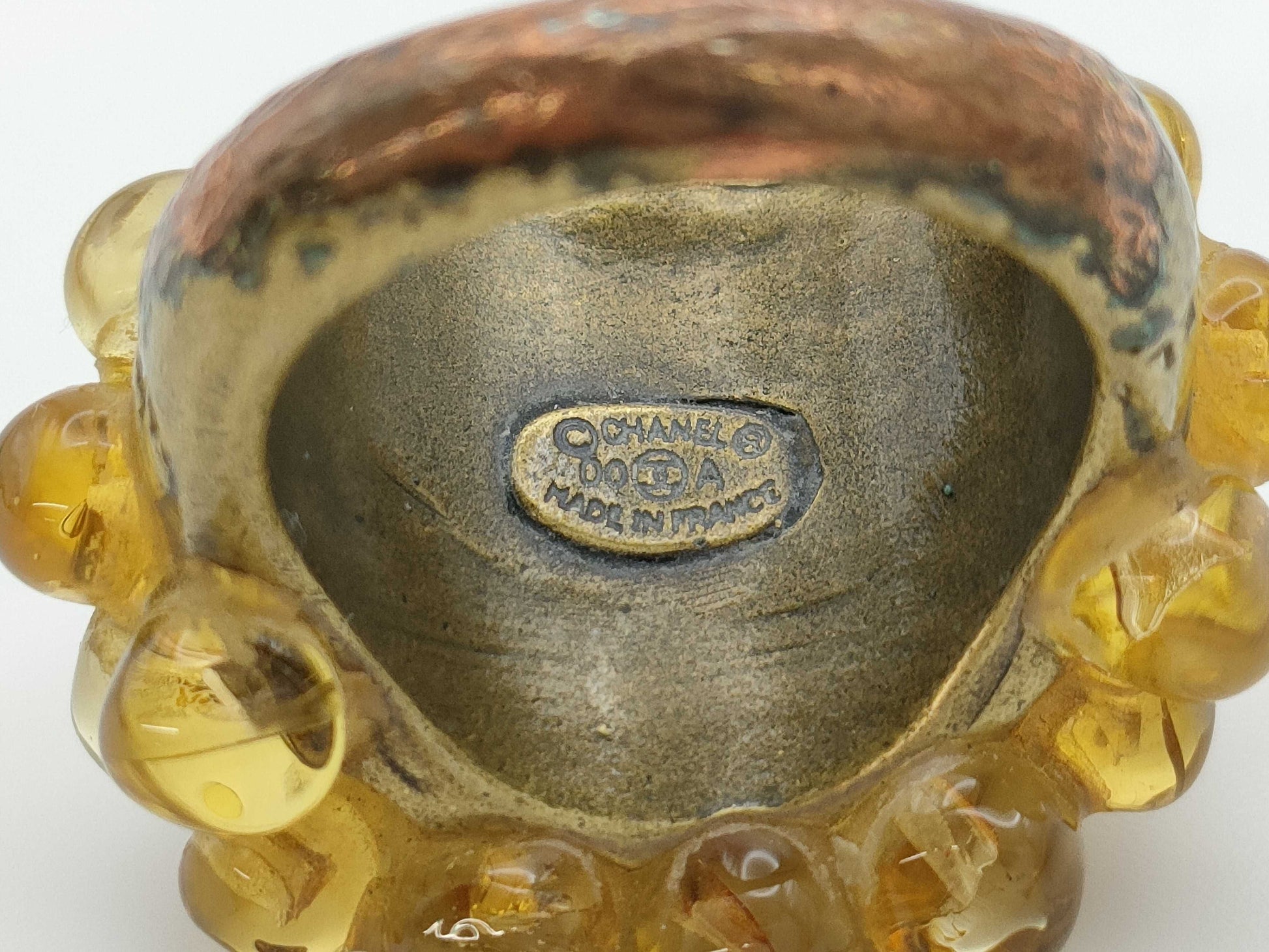 CHANEL Chanel engraved 00A ring