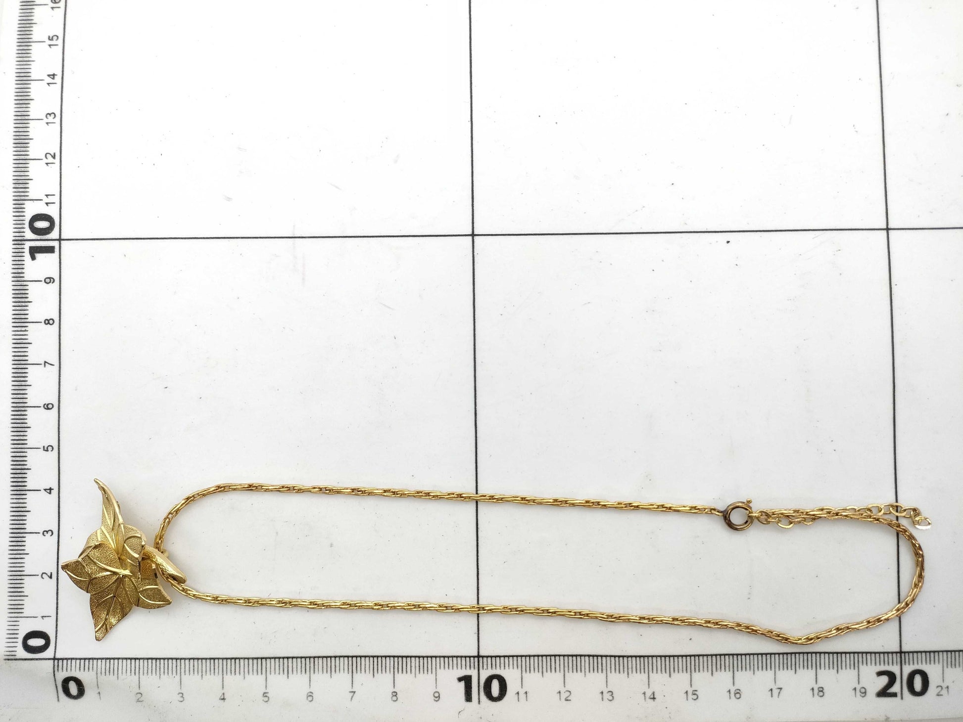 Dior necklace